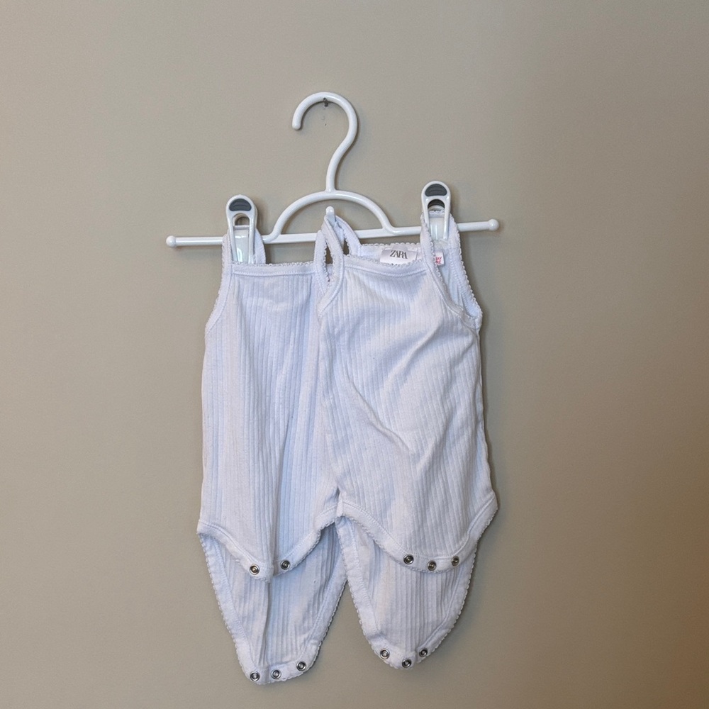 🌞 5/$25 Zara Light Blue Striped Diaper Covers